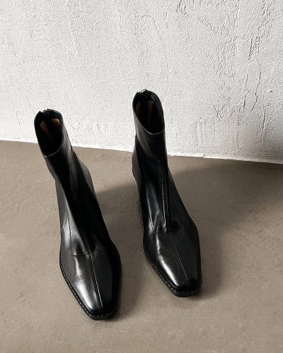 [Moloershow] 노라 프리미엄 소가죽 스퀘어토 5.5cm 앵클부츠